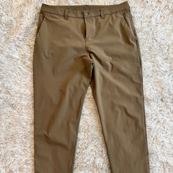 Lululemon Brown pants in GUC, size approx 36x30 - Picture 1 of 4